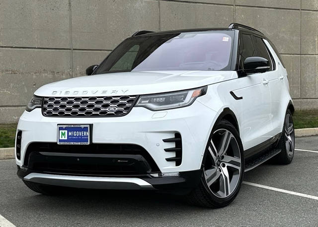 2023 Land Rover Discovery Metropolitan Edition 4WD photo