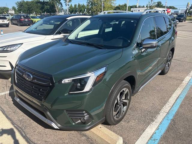 2023 Subaru Forester Touring AWD photo