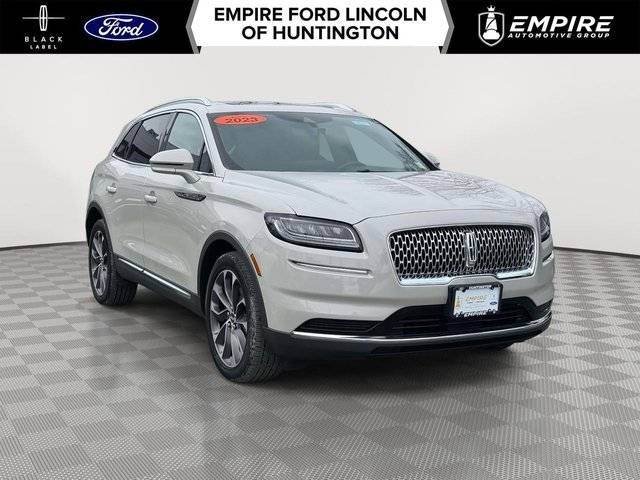 2023 Lincoln Nautilus Reserve AWD photo