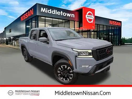 2023 Nissan Frontier PRO-4X 4WD photo
