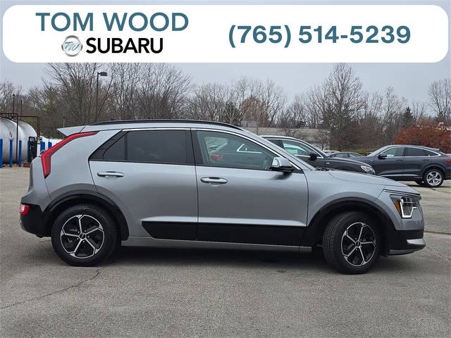 2023 Kia Niro SX FWD photo