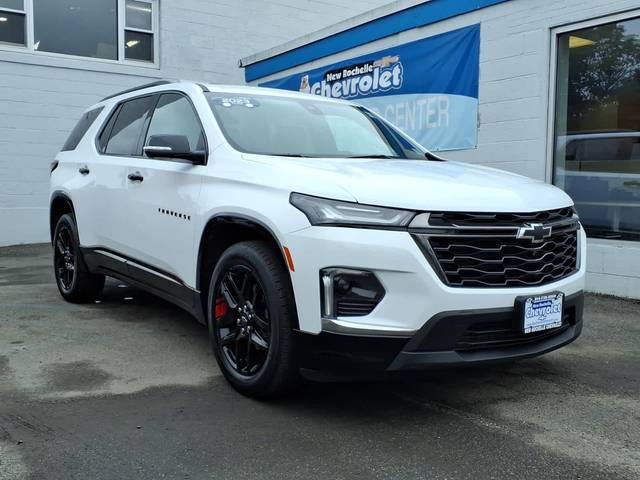2023 Chevrolet Traverse Premier AWD photo