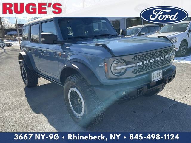 2023 Ford Bronco 4 Door Badlands 4WD photo