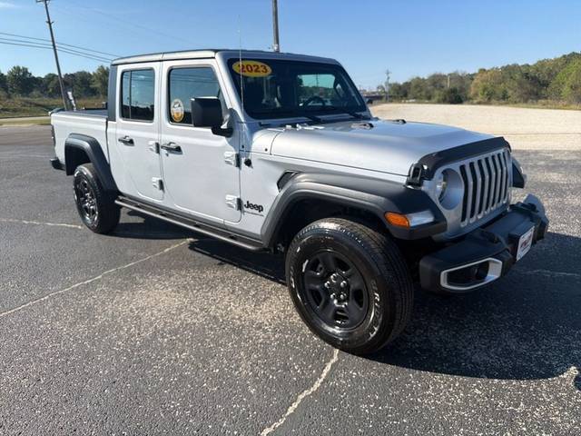 2023 Jeep Gladiator Sport 4WD photo