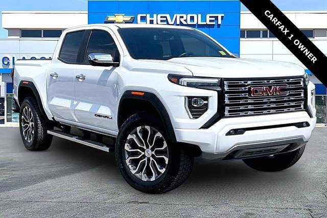 2023 GMC Canyon 4WD Denali 4WD photo