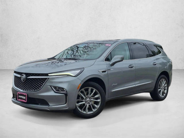 2023 Buick Enclave Avenir AWD photo