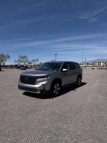 2023 Honda Pilot EX-L 8 Passenger AWD photo