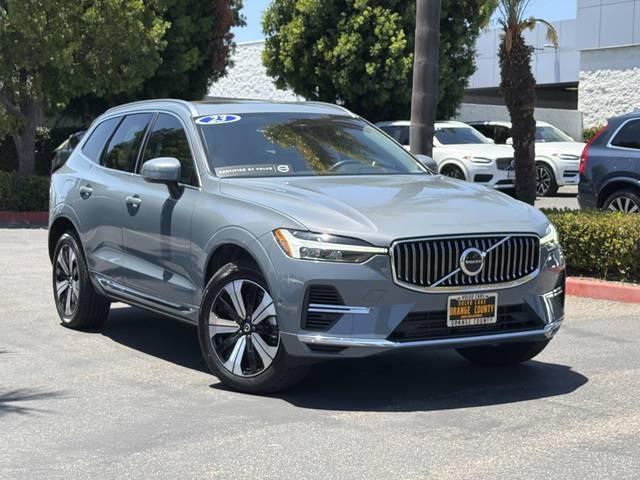 2023 Volvo XC60 Recharge Plus Bright Theme AWD photo