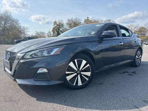 2021 Nissan Altima 2.5 SV FWD photo