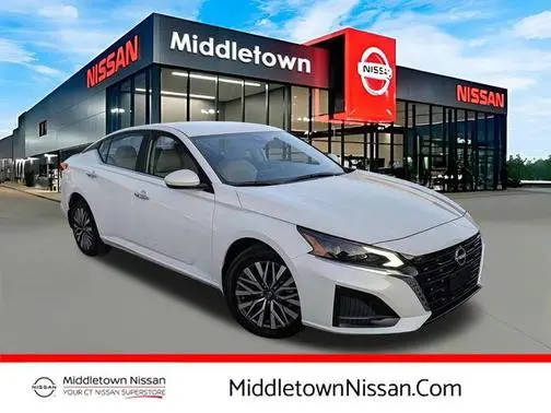 2023 Nissan Altima 2.5 SV AWD photo