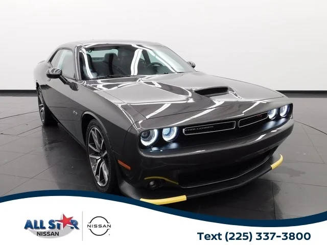 2023 Dodge Challenger R/T RWD photo