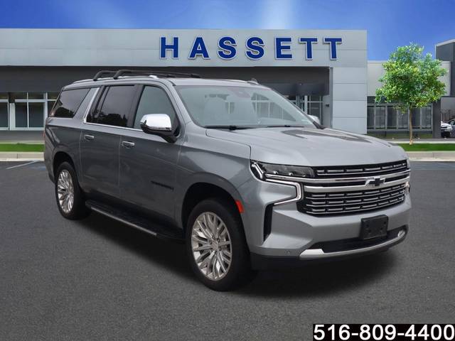 2023 Chevrolet Suburban Premier 4WD photo