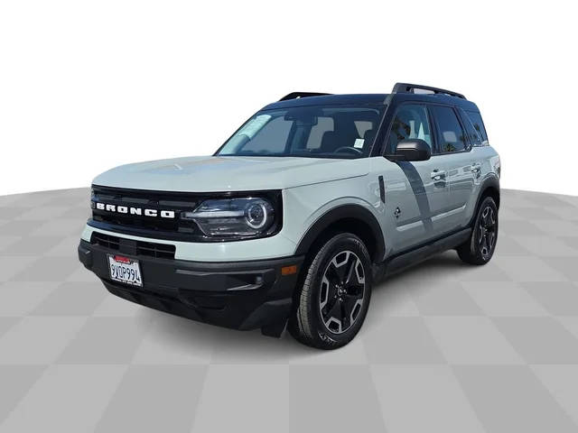 2022 Ford Bronco Sport Outer Banks 4WD photo