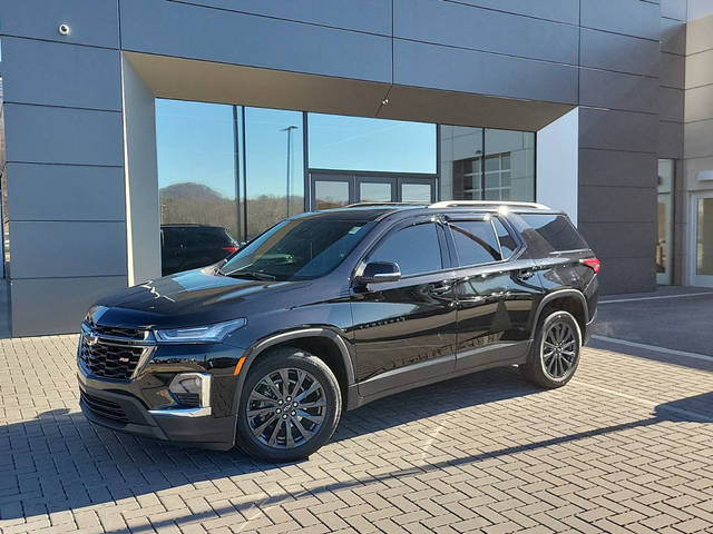 2023 Chevrolet Traverse RS AWD photo