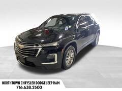 2023 Chevrolet Traverse LT Cloth AWD photo