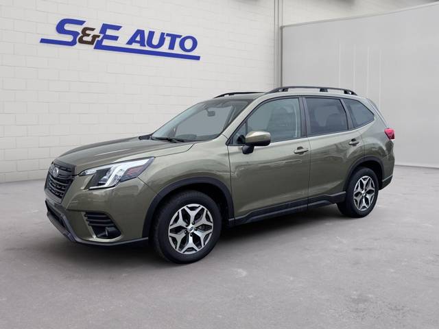 2023 Subaru Forester Premium AWD photo