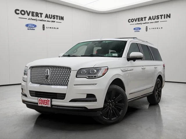 2023 Lincoln Navigator Reserve 4WD photo