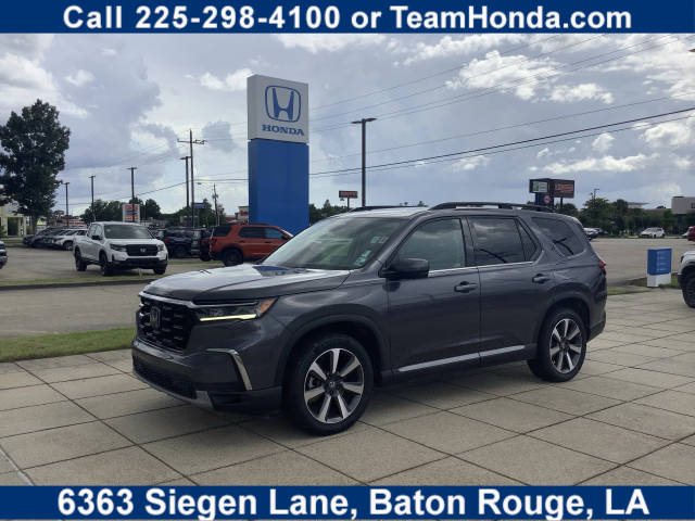 2023 Honda Pilot Elite AWD photo