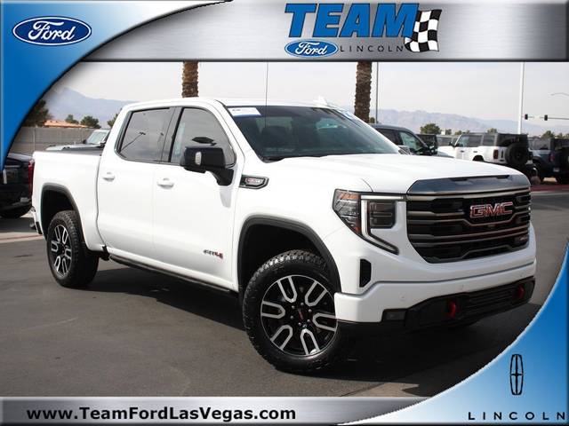 2023 GMC Sierra 1500 AT4 4WD photo