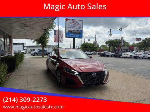 2023 Nissan Altima 2.5 SV FWD photo