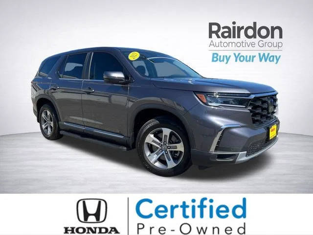 2023 Honda Pilot EX-L 7 Passenger AWD photo