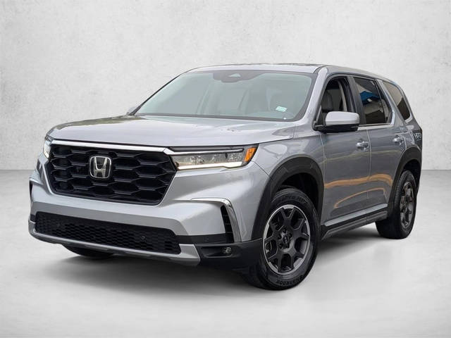 2023 Honda Pilot EX-L 8 Passenger FWD photo
