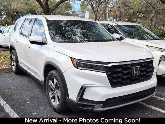 2023 Honda Pilot EX-L 8 Passenger FWD photo