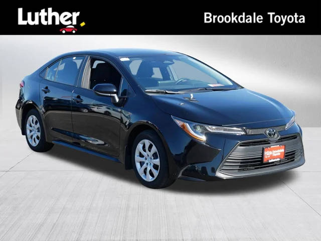 2023 Toyota Corolla LE FWD photo