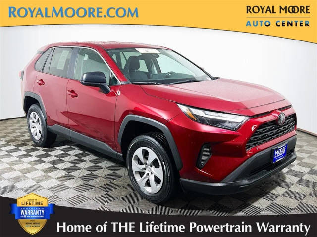 2023 Toyota RAV4 LE FWD photo