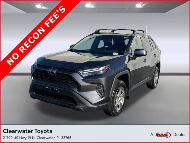 2023 Toyota RAV4 XLE AWD photo