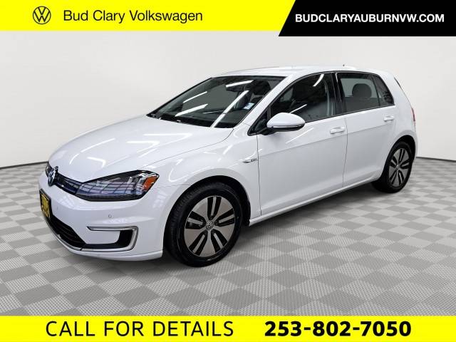 2015 Volkswagen e-Golf SEL Premium FWD photo