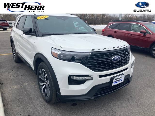2023 Ford Explorer ST-Line 4WD photo