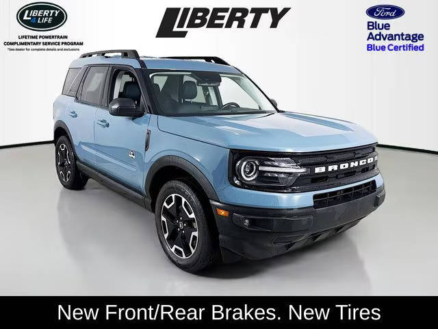 2023 Ford Bronco Sport Outer Banks 4WD photo