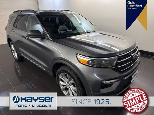 2023 Ford Explorer XLT 4WD photo