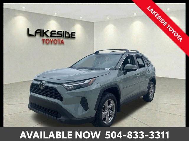 2023 Toyota RAV4 XLE FWD photo