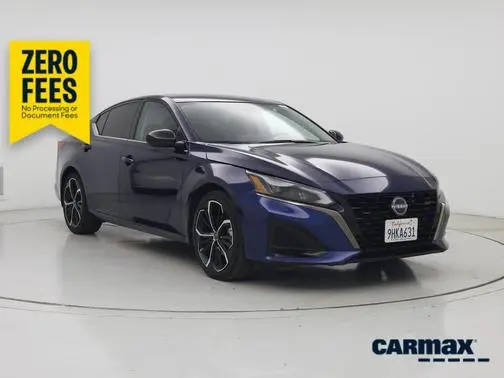 2023 Nissan Altima 2.5 SR FWD photo