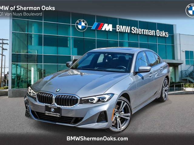 2023 BMW 3 Series 330i RWD photo