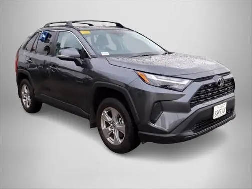 2023 Toyota RAV4 XLE FWD photo