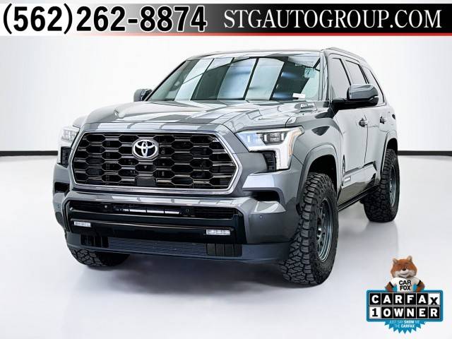 2023 Toyota Sequoia Platinum 4WD photo