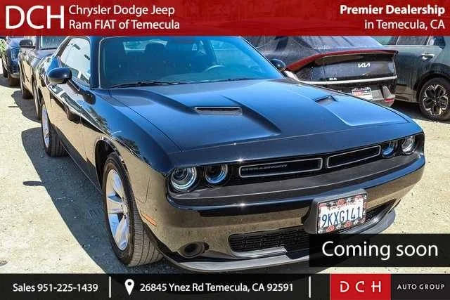 2023 Dodge Challenger SXT RWD photo