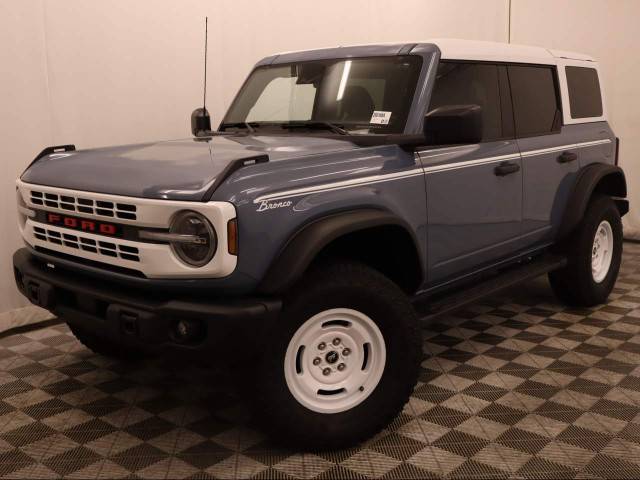 2023 Ford Bronco 4 Door Heritage Edition 4WD photo