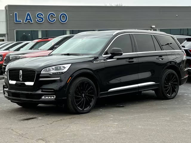 2022 Lincoln Aviator Reserve AWD photo