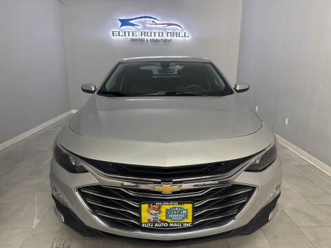 2022 Chevrolet Malibu LT FWD photo