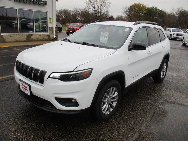 2022 Jeep Cherokee Latitude Lux 4WD photo