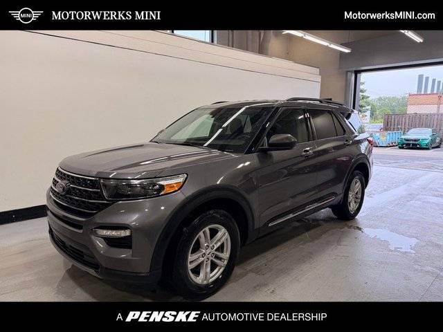 2023 Ford Explorer XLT 4WD photo