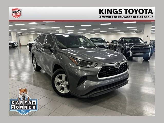 2023 Toyota Highlander L FWD photo