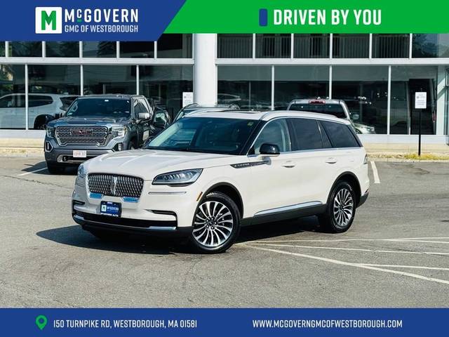 2023 Lincoln Aviator Standard AWD photo