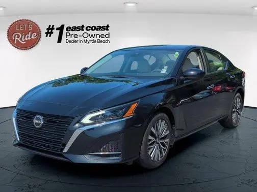 2023 Nissan Altima 2.5 SV FWD photo