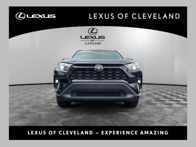 2023 Toyota RAV4 XLE Premium AWD photo