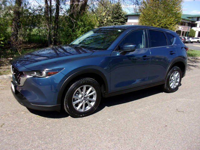 2023 Mazda CX-5 2.5 S Preferred Package AWD photo